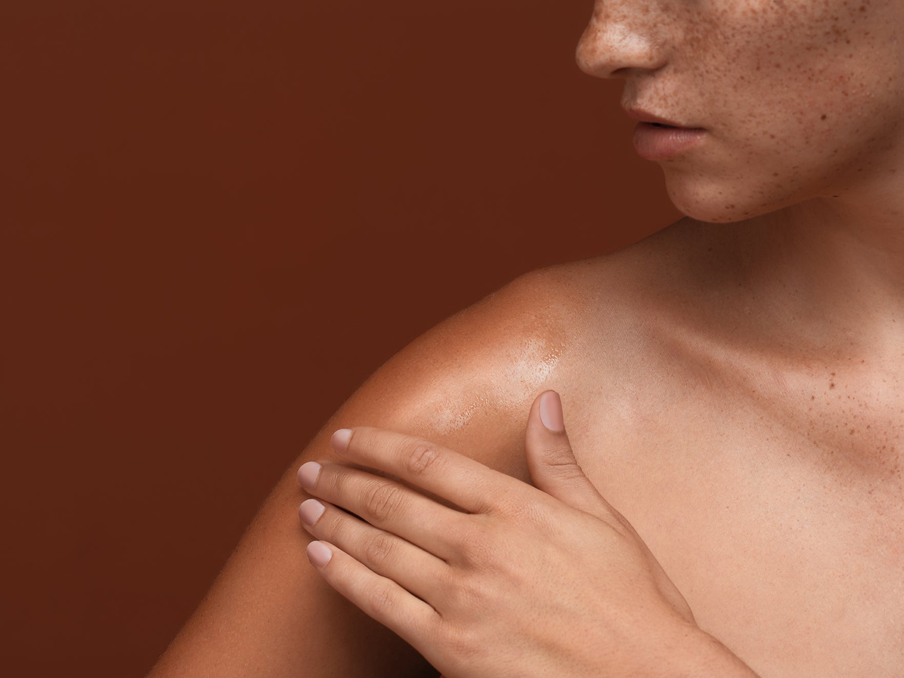 woman's shoulder